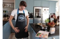 VW Collection T1 Bulli Kochschürze Schwarz -Camping Welt Verkauf 392998 2857849