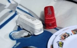 VW Collection T1 Bus Salz & Pfefferstreuer Schwarz / Weiß 10 VW Collection T1 Bus Salz & Pfefferstreuer Schwarz / Weiß -Camping Welt Verkauf 410756 2980265